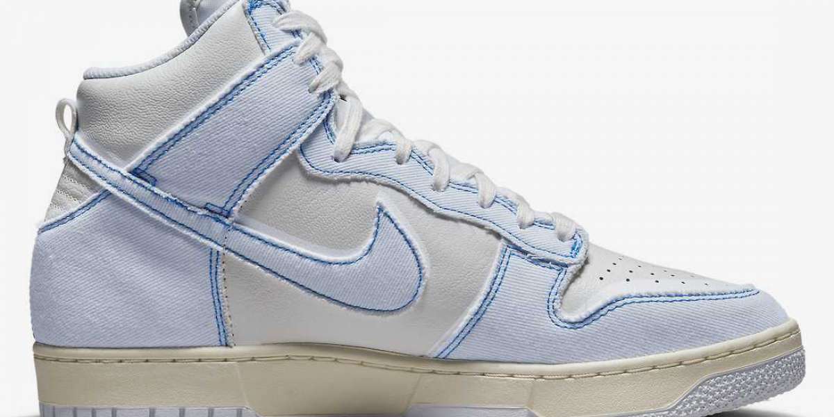 This pair of Nike Dunk High 1985 "Blue Denim" DQ8799-101 has a surprise in shape, material and appearance!